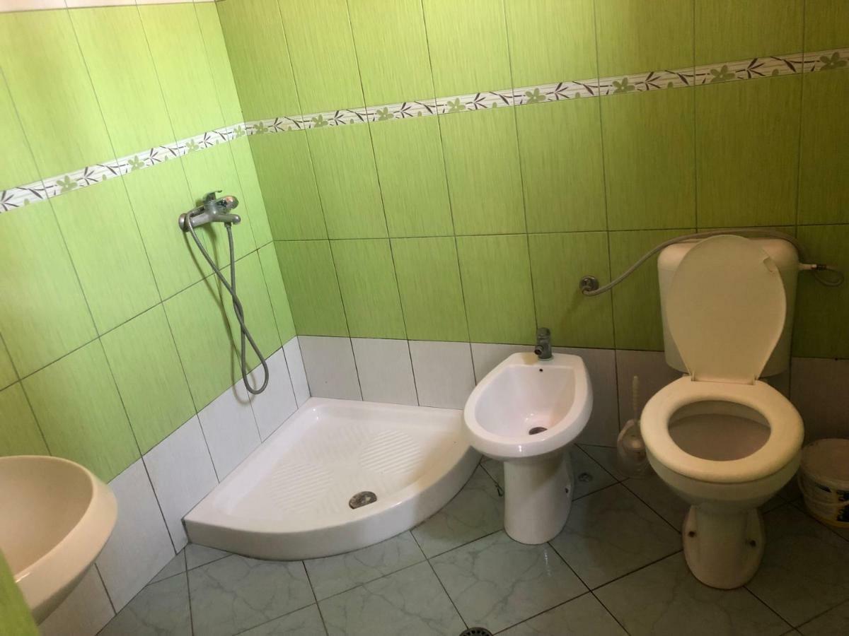 Guest House Murati Драч Екстериор снимка