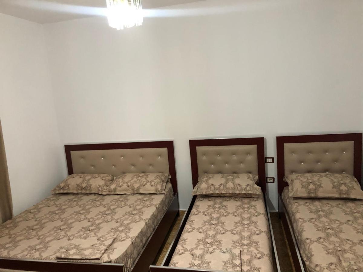 Guest House Murati Драч Екстериор снимка