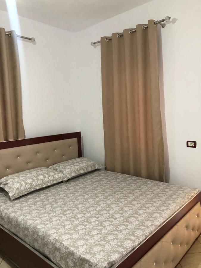Guest House Murati Драч Екстериор снимка