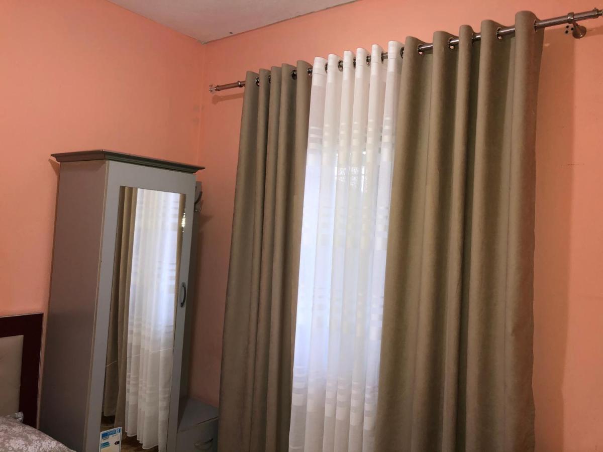 Guest House Murati Драч Екстериор снимка
