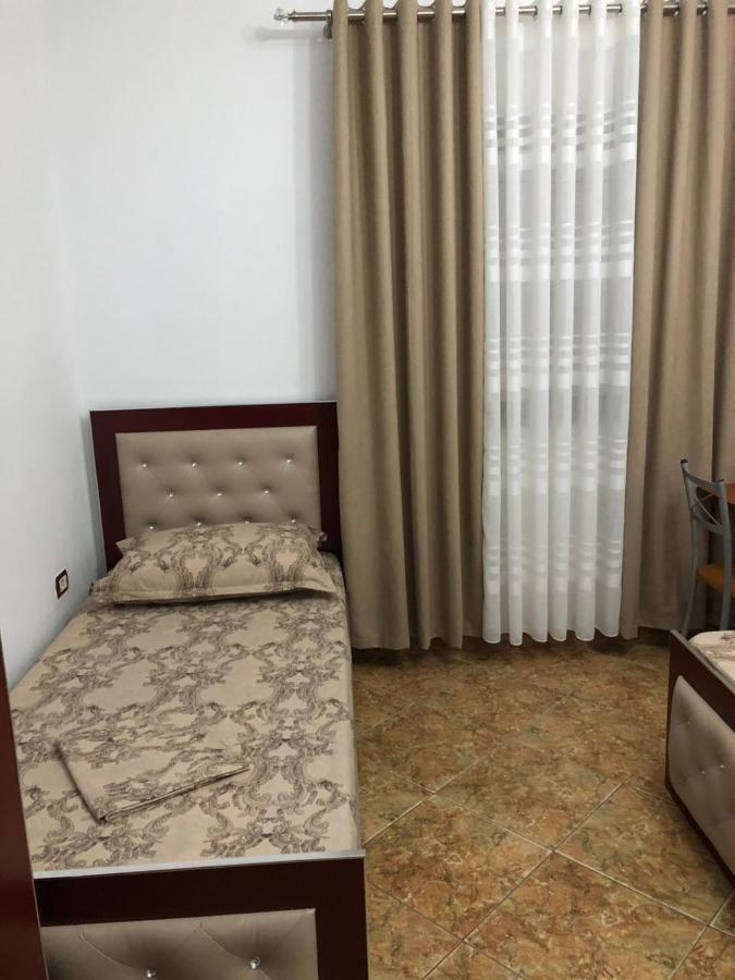 Guest House Murati Драч Екстериор снимка